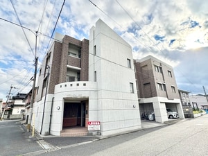 リヴァージュ徳力外観写真