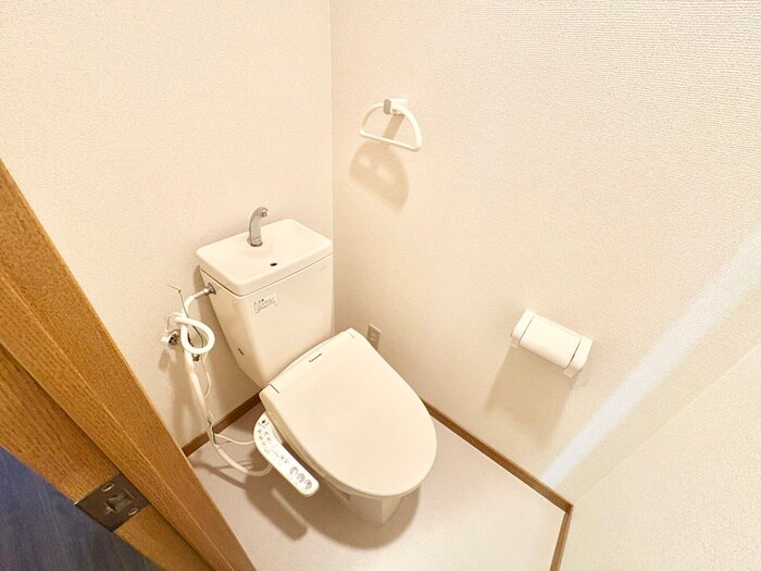 物件内観写真12　(トイレ)