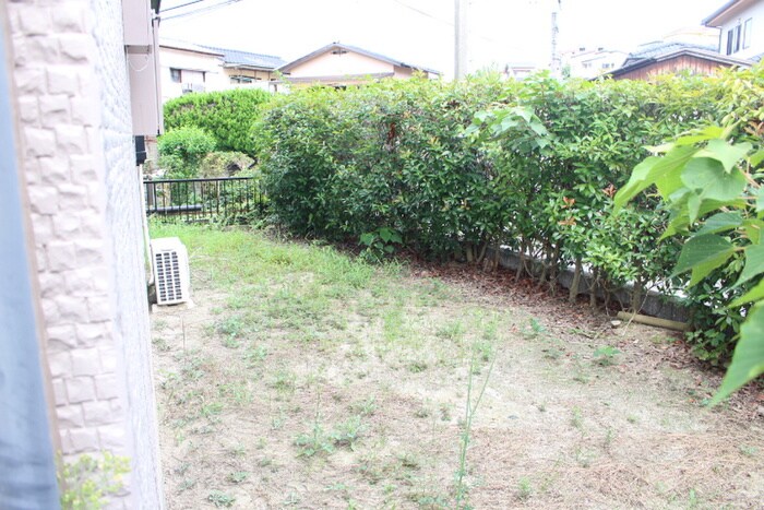 物件内観写真17　(洗濯機置場)