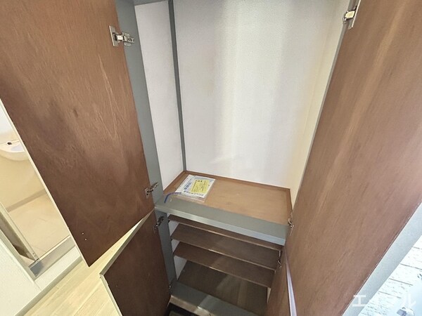 靴箱