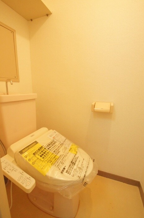 物件内観写真13　(トイレ)