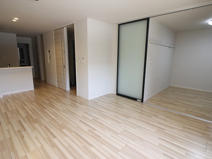 物件内観写真5　(居室)