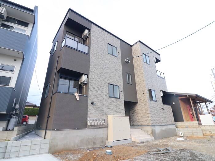 物件外観写真1　(外観写真)