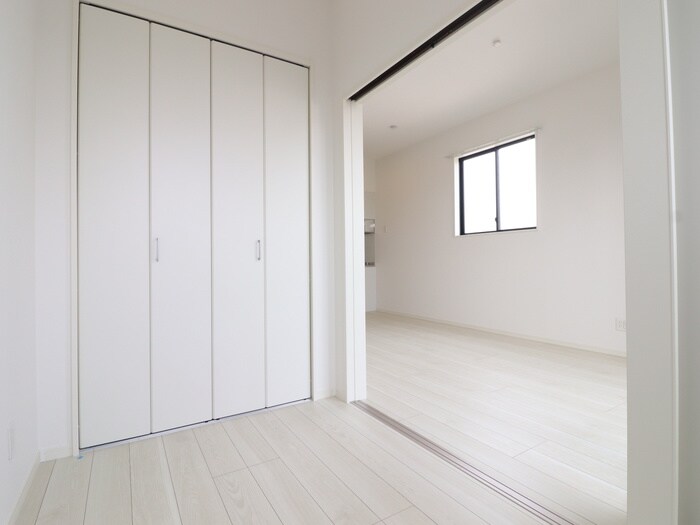 物件内観写真7　(居室)