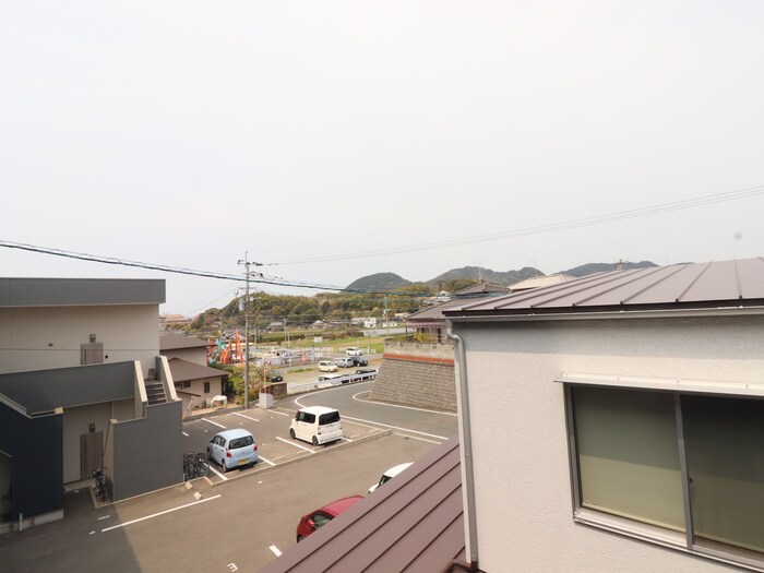 物件内観写真21　(室内からの展望)