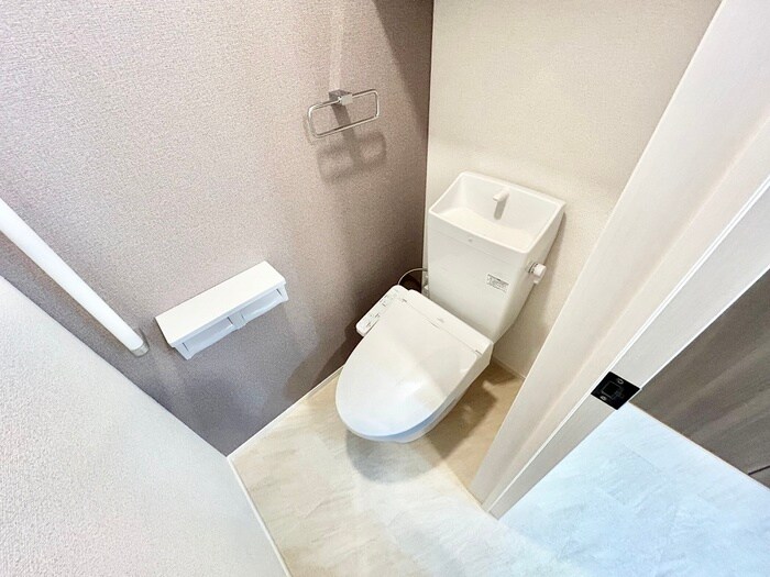 物件内観写真10　(トイレ)