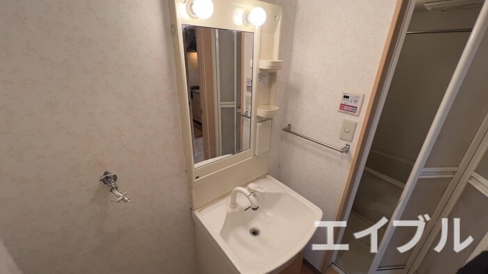 物件内観写真10　(洗面)