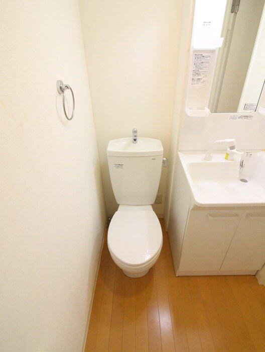 物件内観写真13　(トイレ)