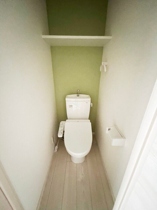 物件内観写真8　(トイレ)