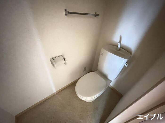 物件内観写真9　(トイレ)