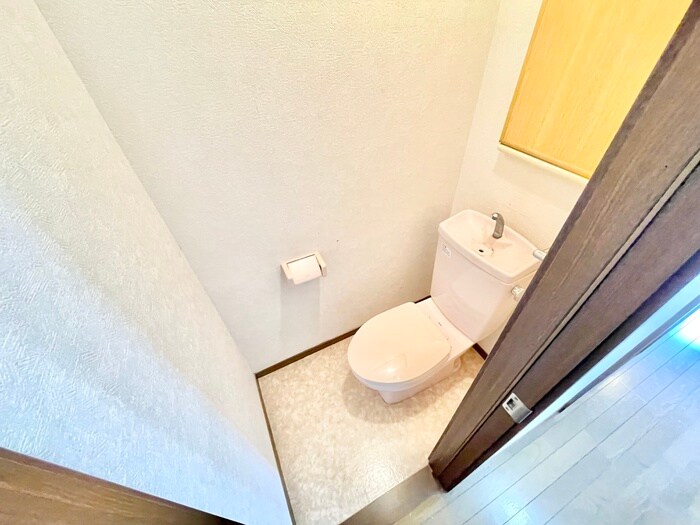 物件内観写真7　(トイレ)