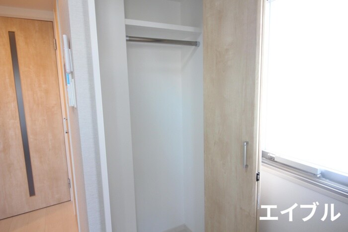 物件内観写真9　(収納)