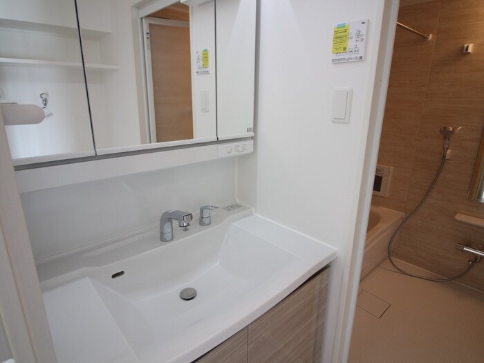 物件内観写真11　(洗面)