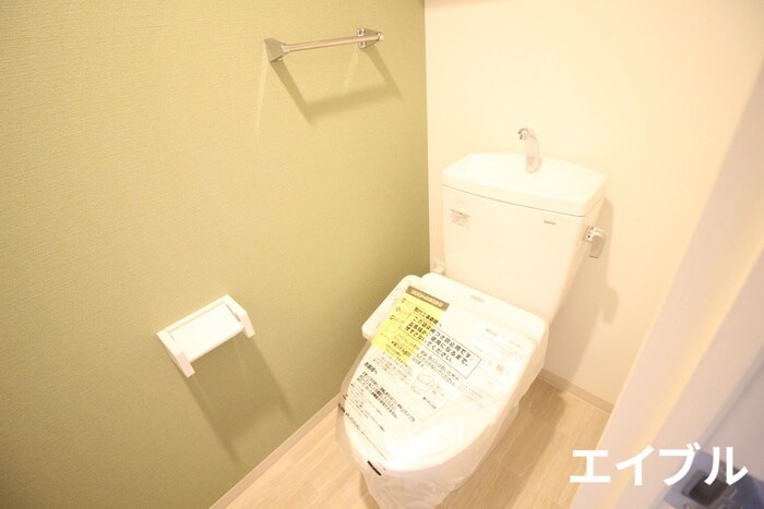 物件内観写真14　(トイレ)