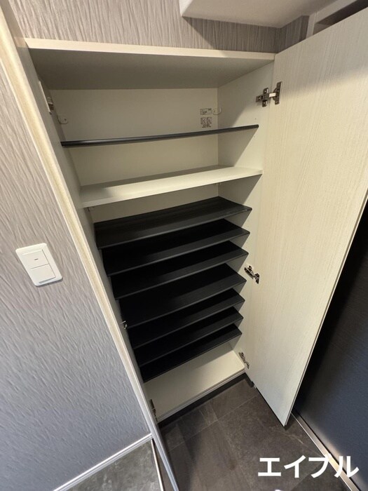 物件内観写真17　(靴箱)