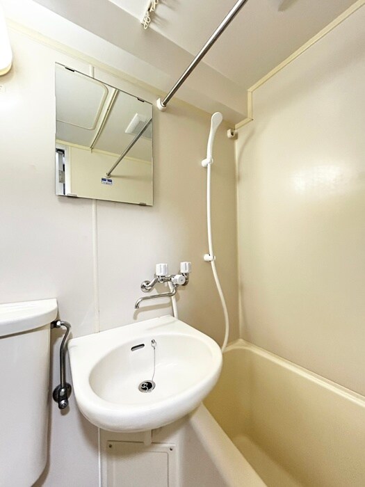 物件内観写真6　(洗面)