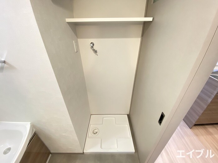 物件内観写真21　(洗濯機置場)