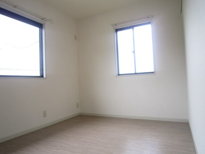 物件内観写真6　(居室)