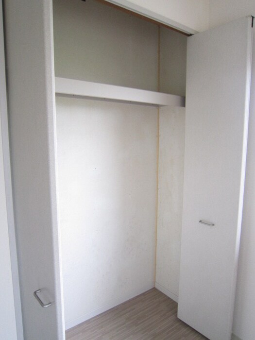 物件内観写真9　(収納)