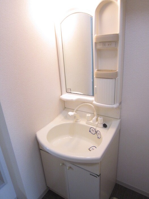 物件内観写真10　(洗面)