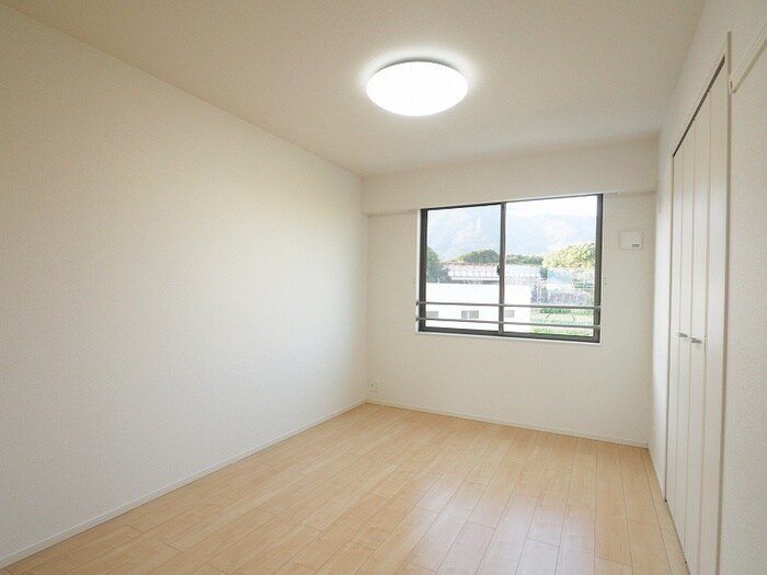 物件内観写真5　(居室)