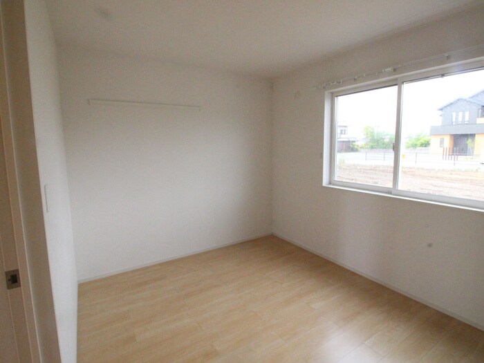 物件内観写真13　(内観写真)