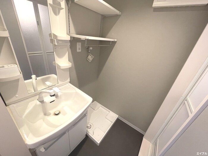 物件内観写真9　(洗面)