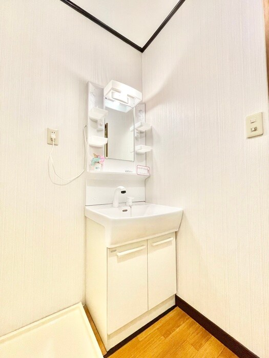 物件内観写真10　(洗面)