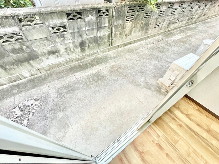 物件内観写真14　(ベランダ・バルコニー)