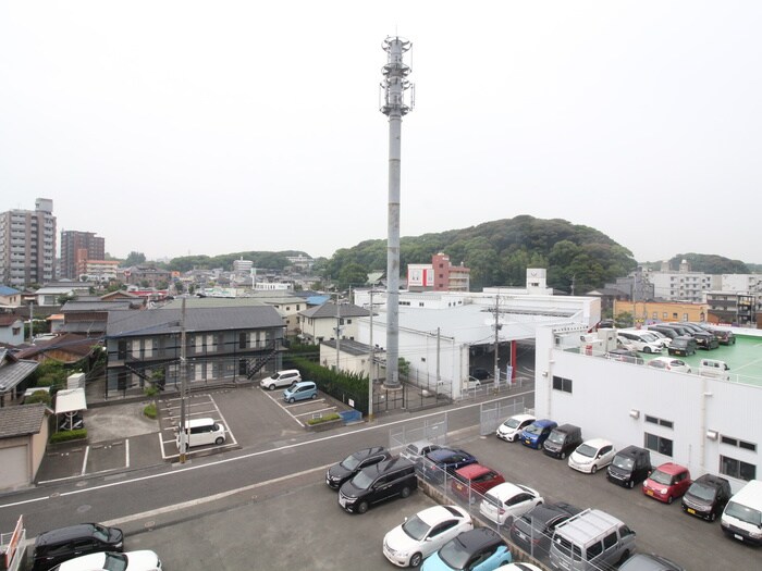 物件内観写真16　(室内からの展望)