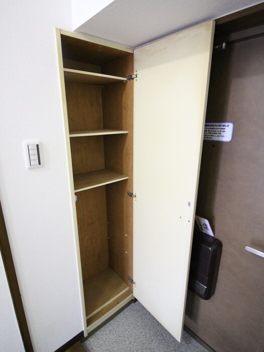 物件内観写真19　(靴箱)