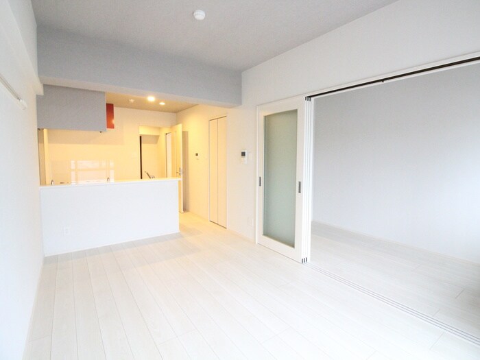 物件内観写真4　(居室)