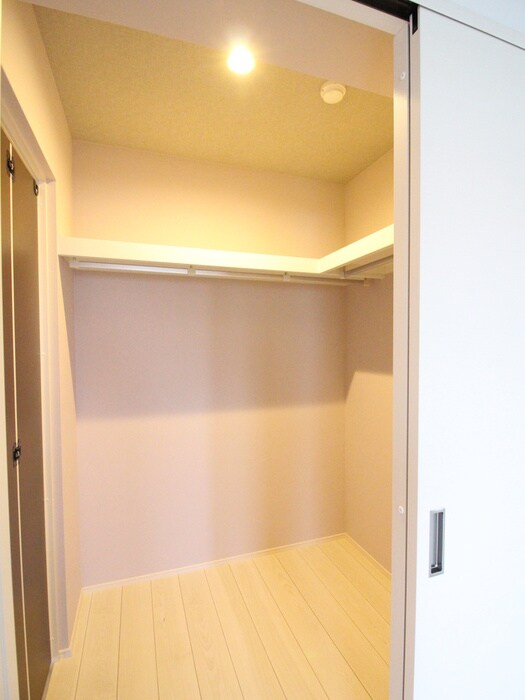 物件内観写真9　(収納)