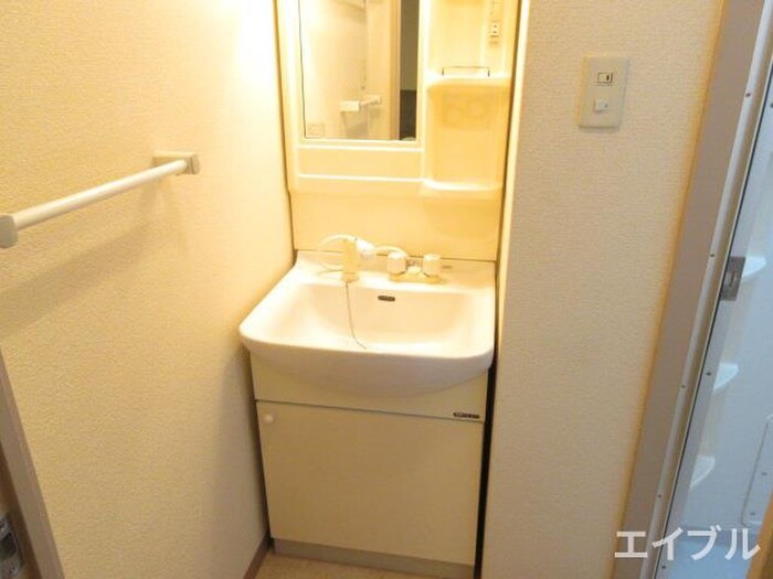 物件内観写真10　(洗面)