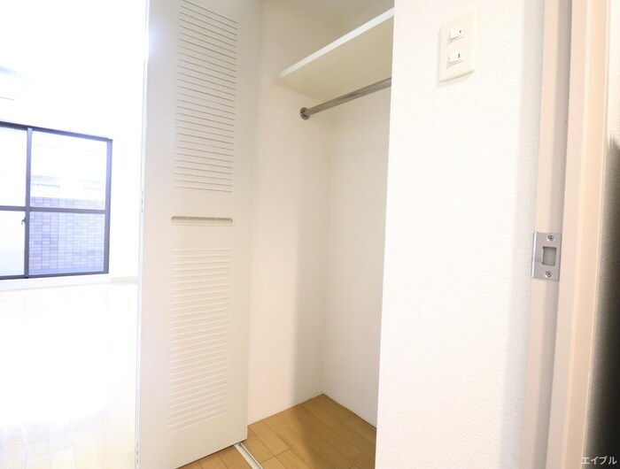 物件内観写真14　(収納)