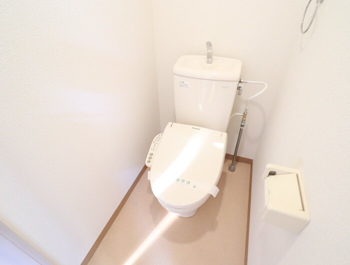 物件内観写真16　(トイレ)