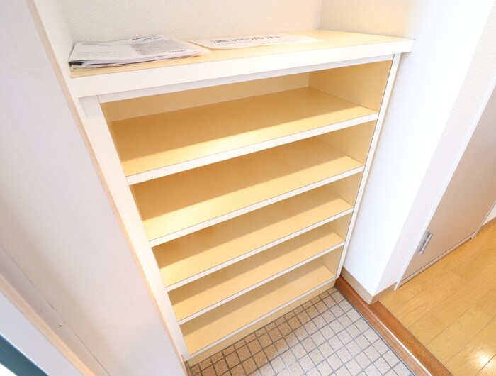 物件内観写真18　(靴箱)