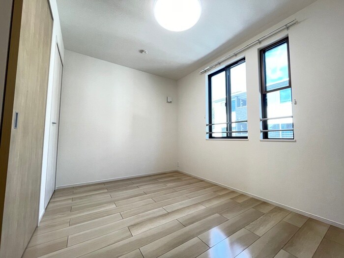 物件内観写真15　(内観写真)