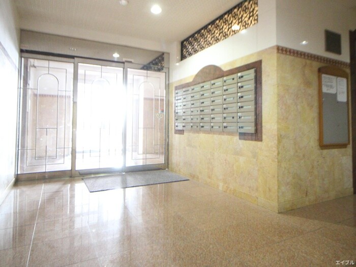 物件外観写真6　(建物設備)