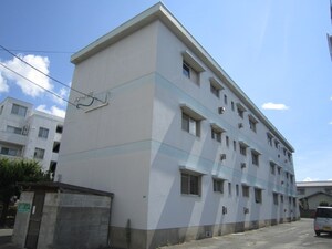 ドヌール９３外観写真