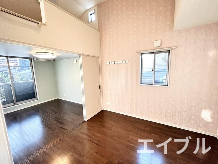 物件内観写真13　(居室)