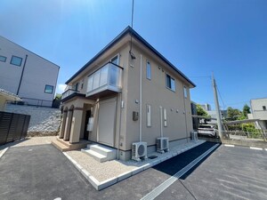 レフア西高宮外観写真
