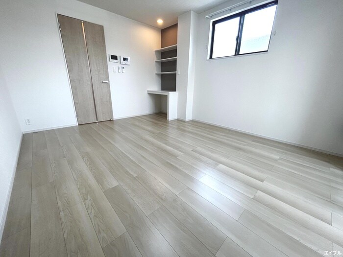 物件内観写真6　(居室)