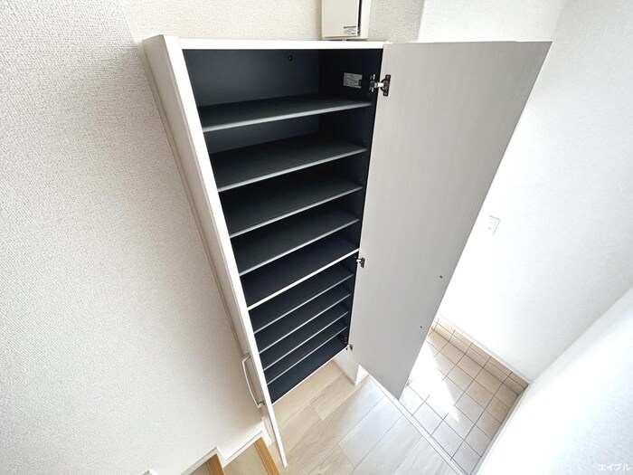 物件内観写真14　(靴箱)