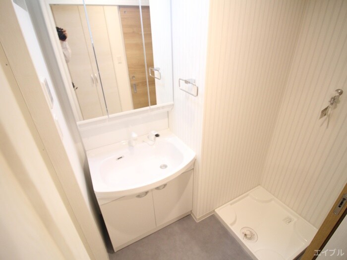 物件内観写真11　(洗面)