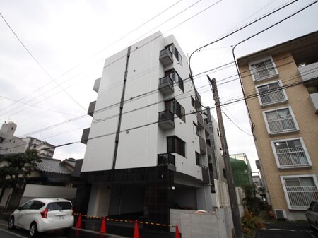 FAVORE外観写真