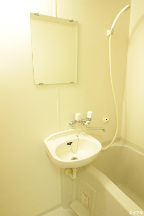 物件内観写真12　(洗面)