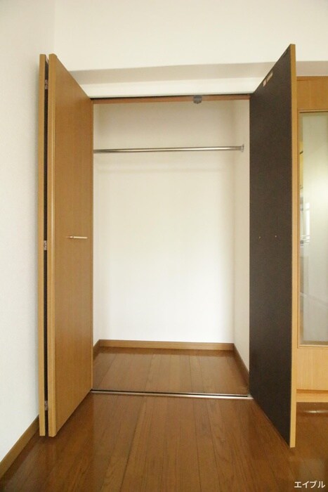 物件内観写真18　(収納)
