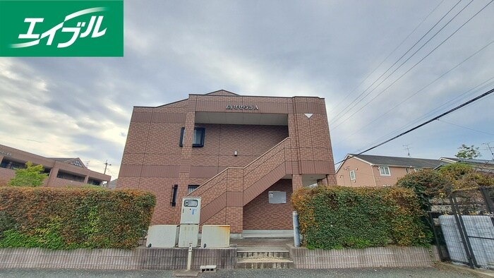 物件外観写真6　(エントランス部分)