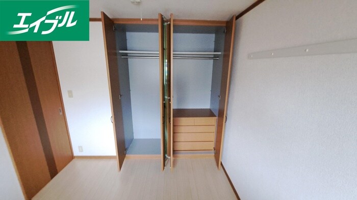 物件内観写真14　(収納)